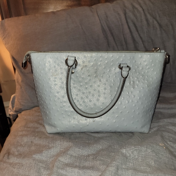 Coach handbag baby blue/ gray blue riveted cross-body strap included - Picture 11 of 11